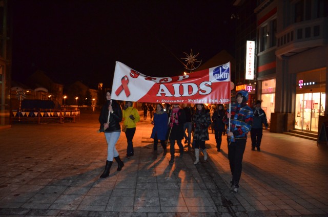 Medici pripomenuli svetový deň boja proti AIDS.