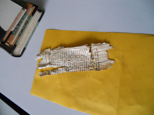 Pergamen nájdený pod doskami na knihe